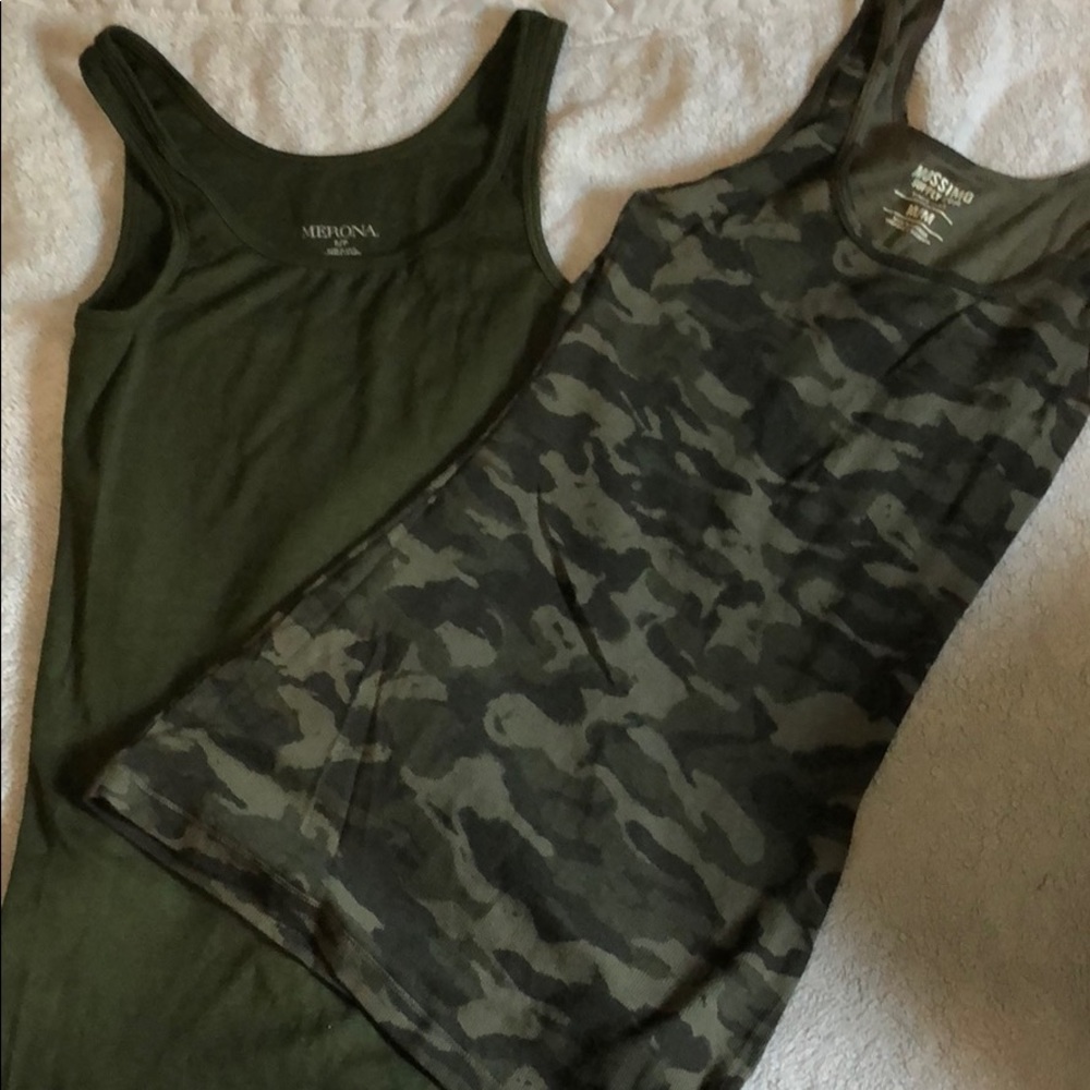 Bundle 2 shirts